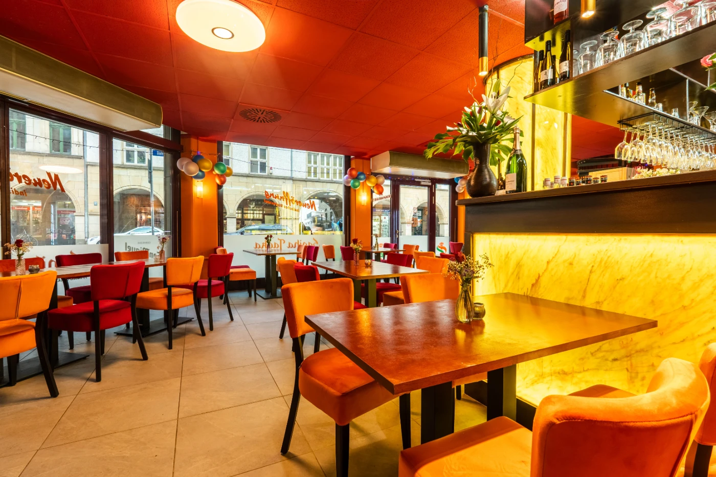 Sanjha Tadka – Ambiente